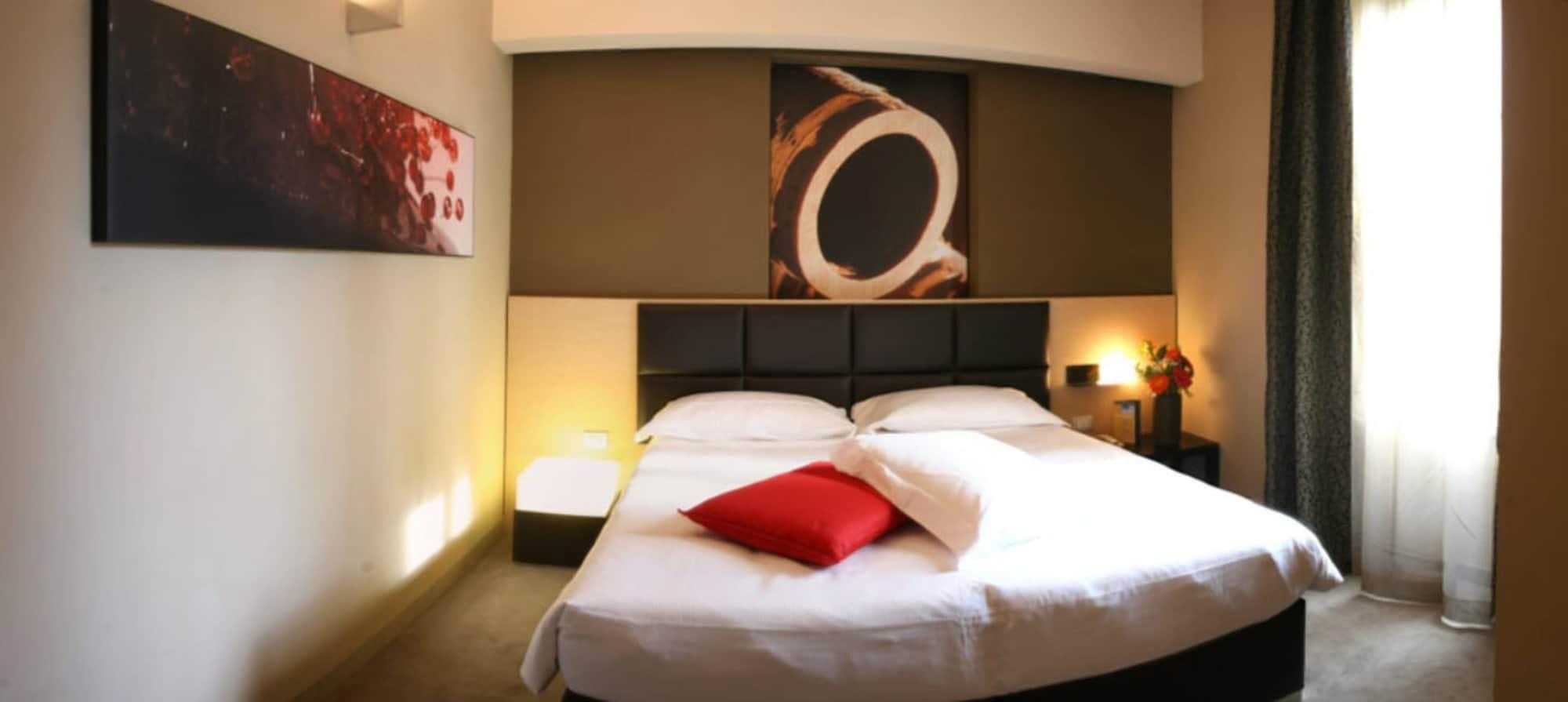 Unahotels Villa Dei Platani Foligno Dış mekan fotoğraf