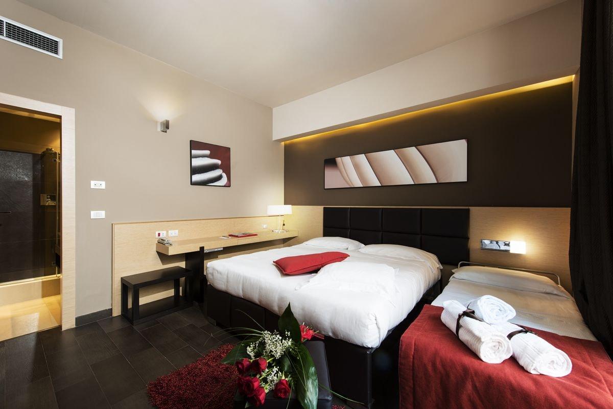 Unahotels Villa Dei Platani Foligno Dış mekan fotoğraf