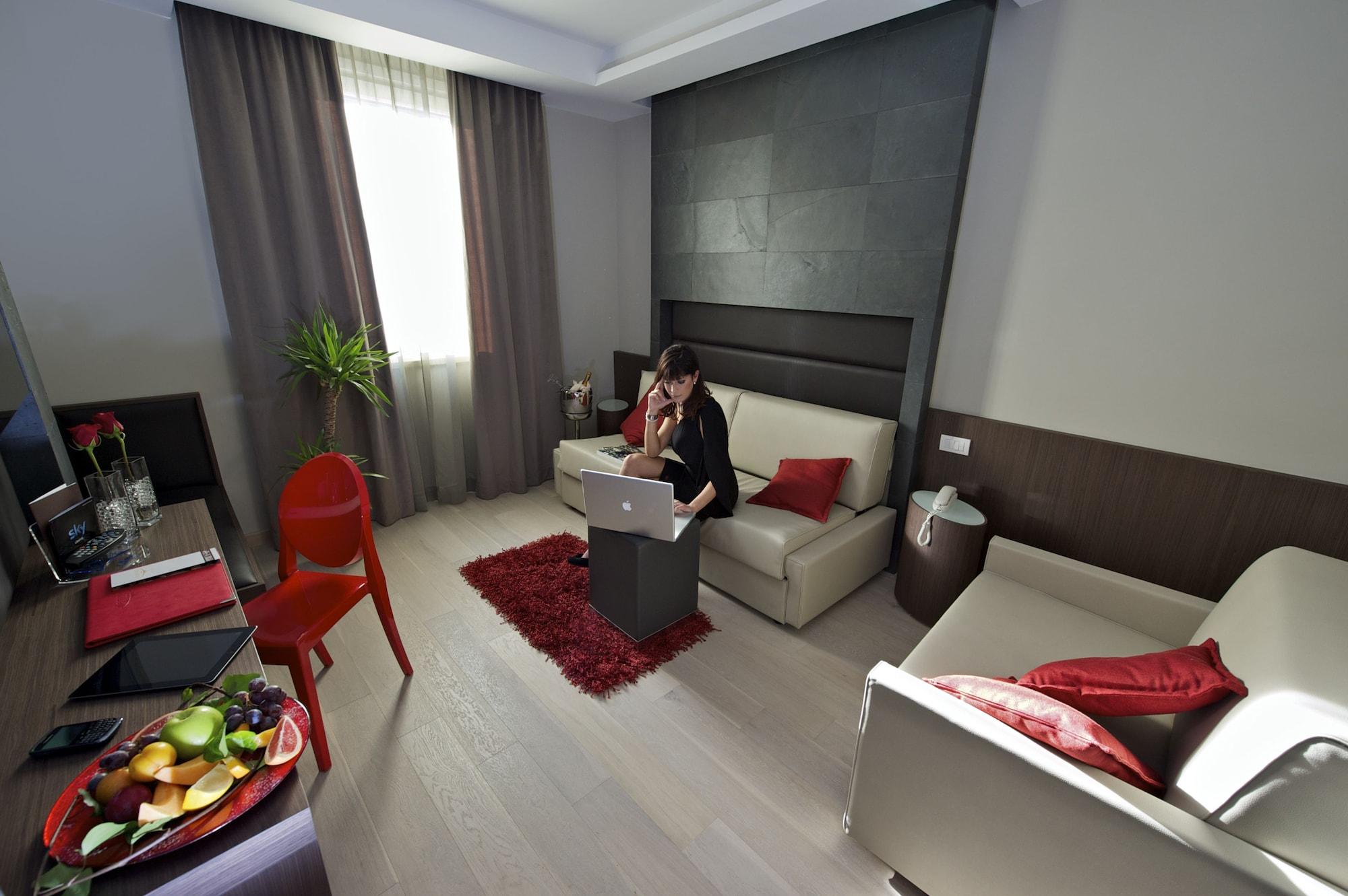 Unahotels Villa Dei Platani Foligno Dış mekan fotoğraf