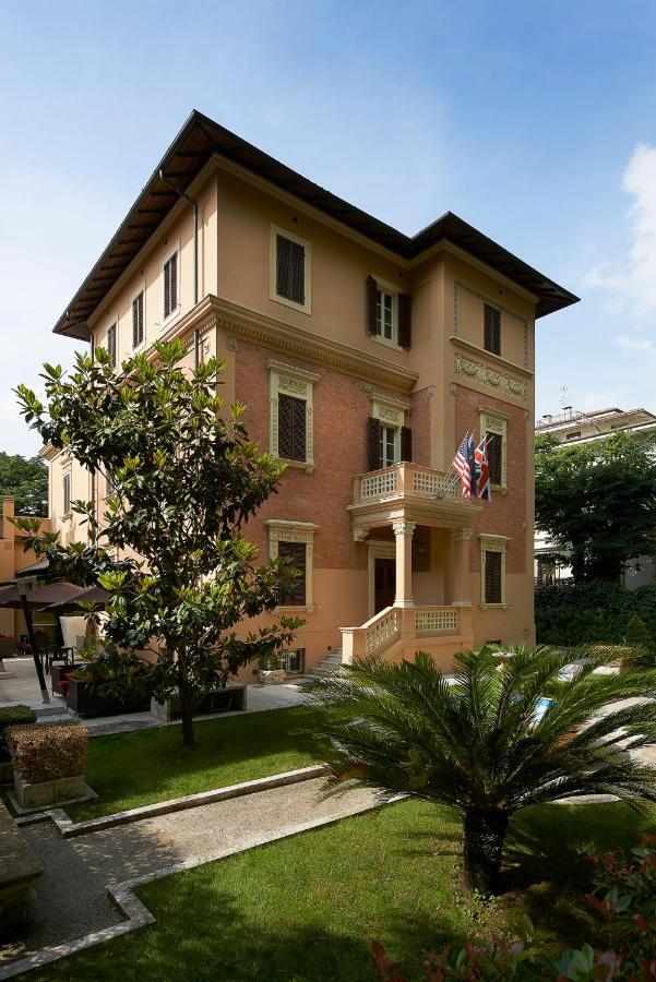 Unahotels Villa Dei Platani Foligno Dış mekan fotoğraf